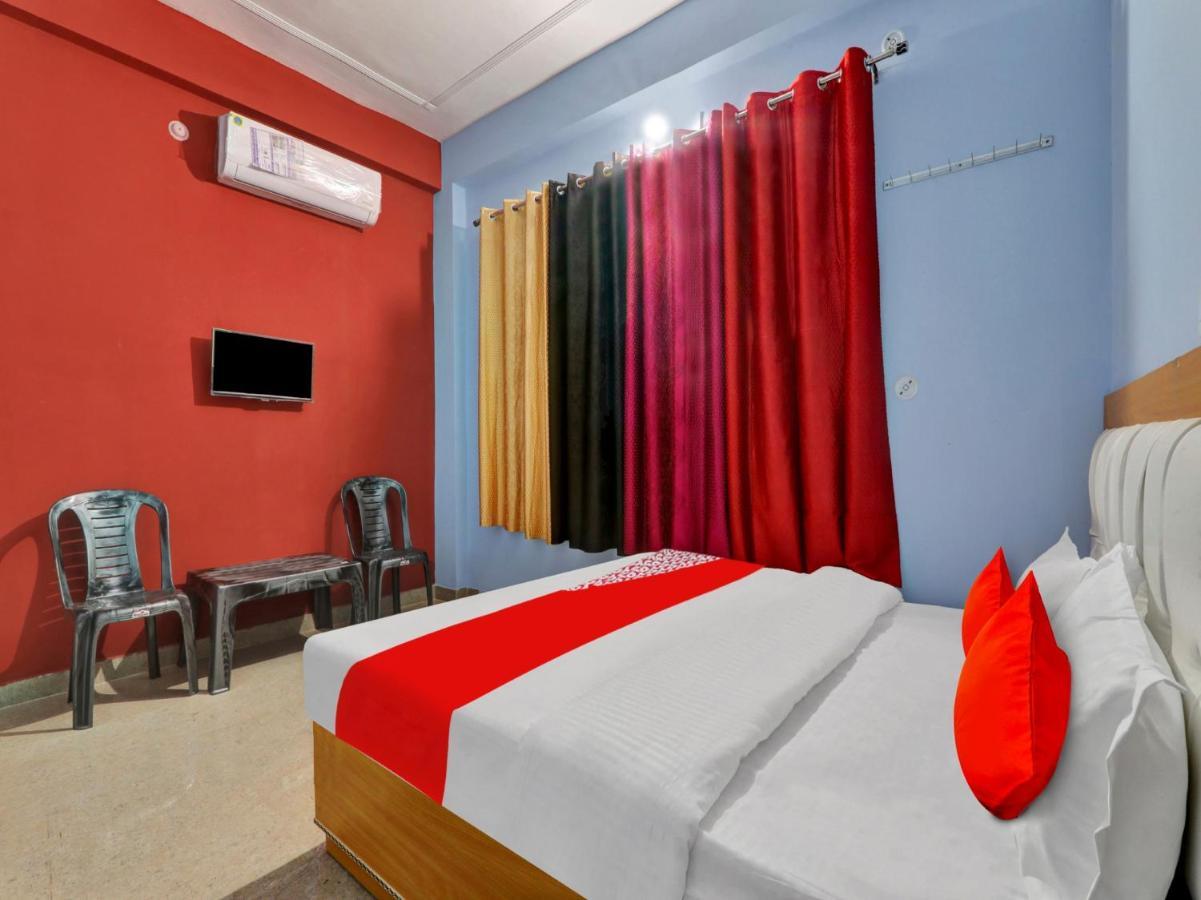 Hotel O Aradhya Galaxy Bhauli Exteriör bild